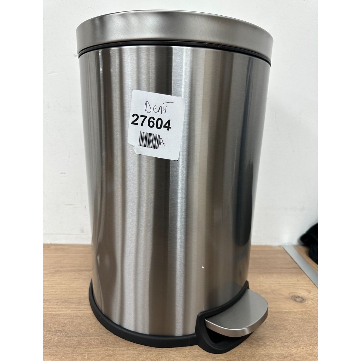 Amazon Basics Round Cylindrical Soft-Close Small Trash Can With Foot Peda