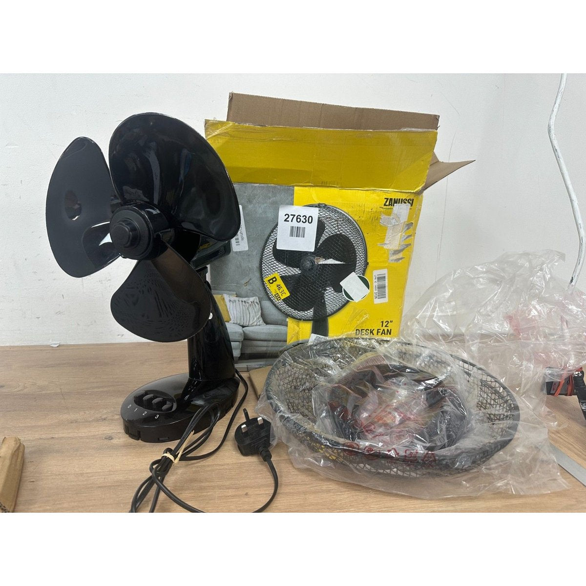 Zanussi 12 Inch, Portable Desk Fan