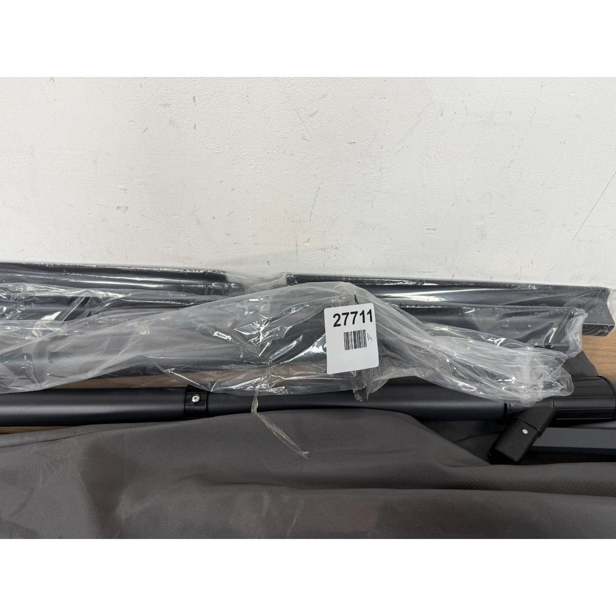VOUNOT 3M Grey Cantilever Garden Parasol Banana Patio Umbrella