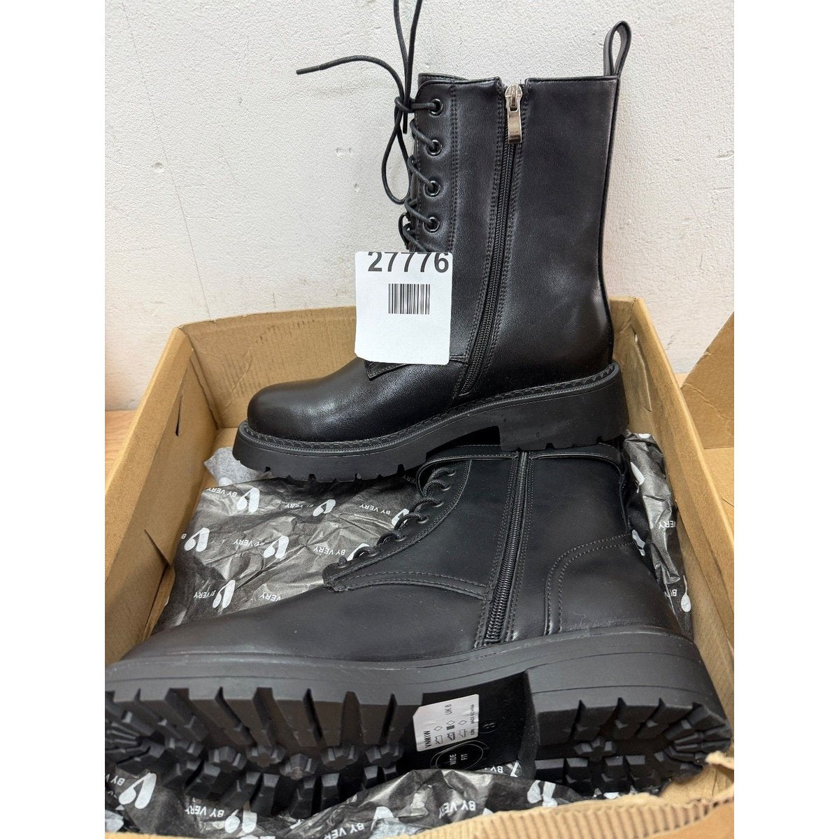 WINTER BOOTS