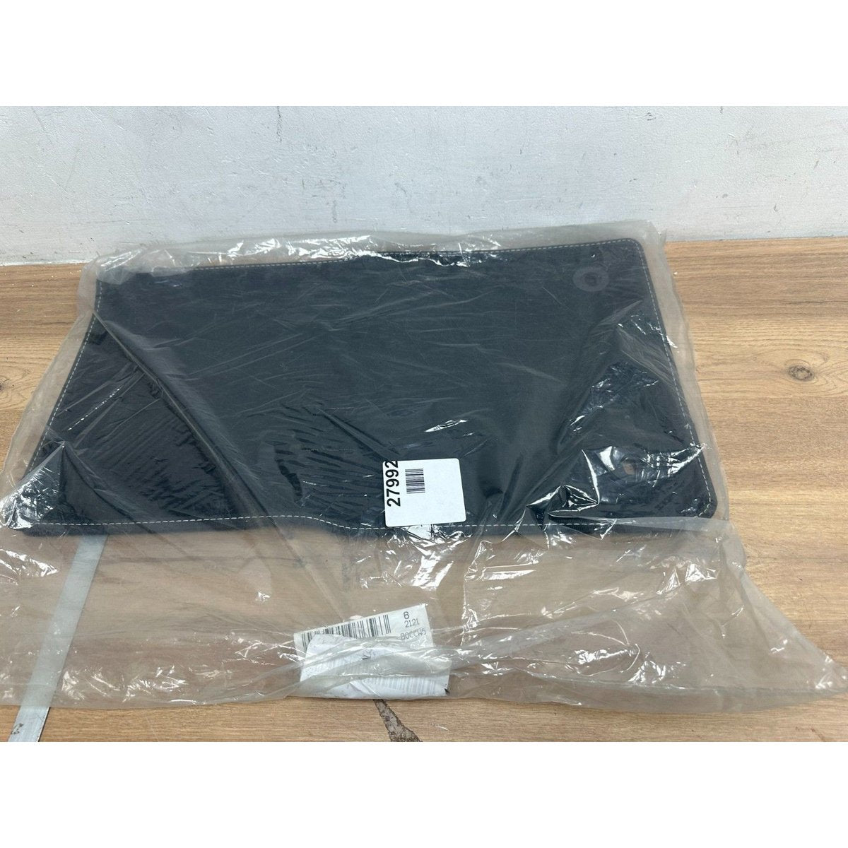 black rolled edge silver stitch mats MG Midget 1275