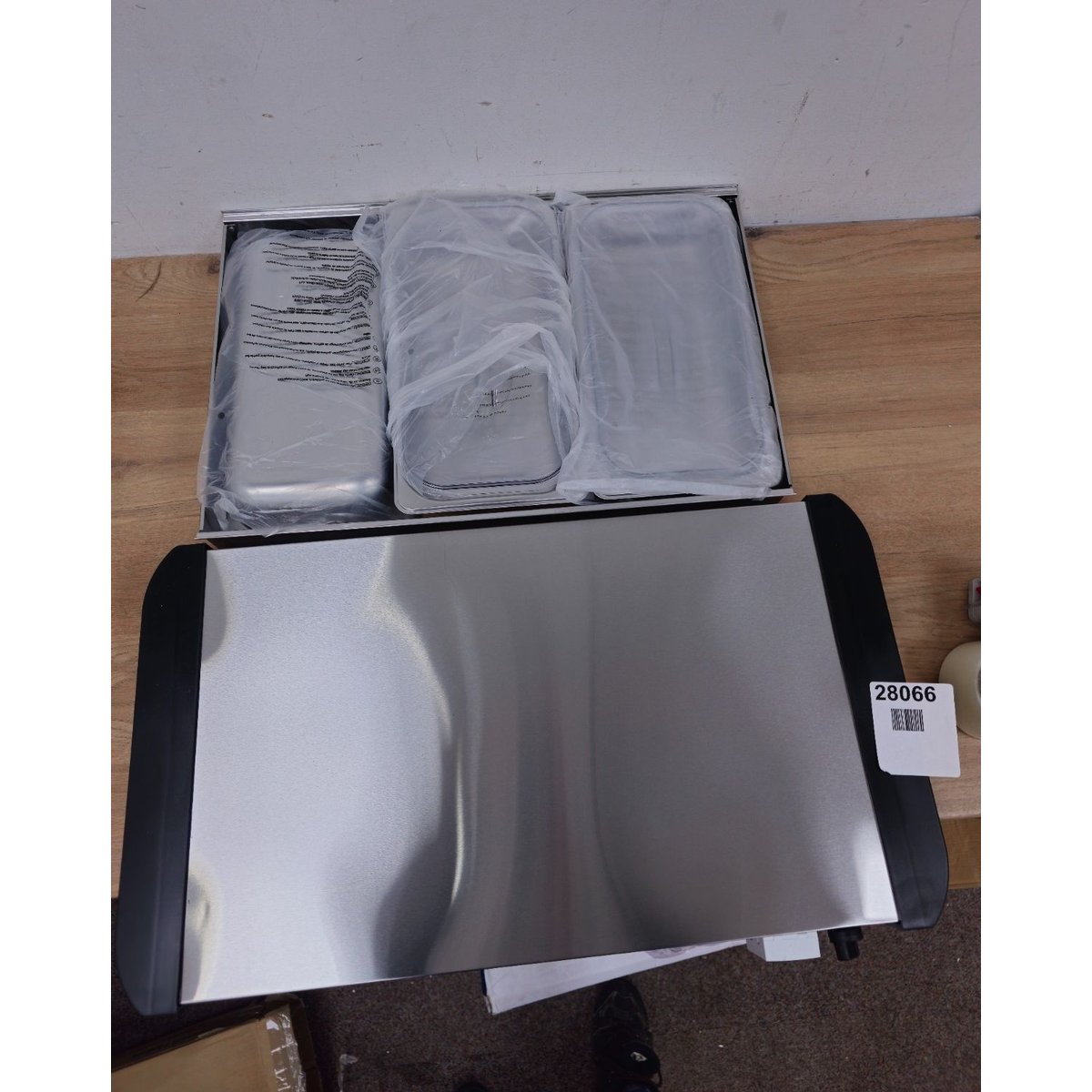 LEWIS'S Electric Buffet Server - Hotplate Food Warmer - Removable Sections