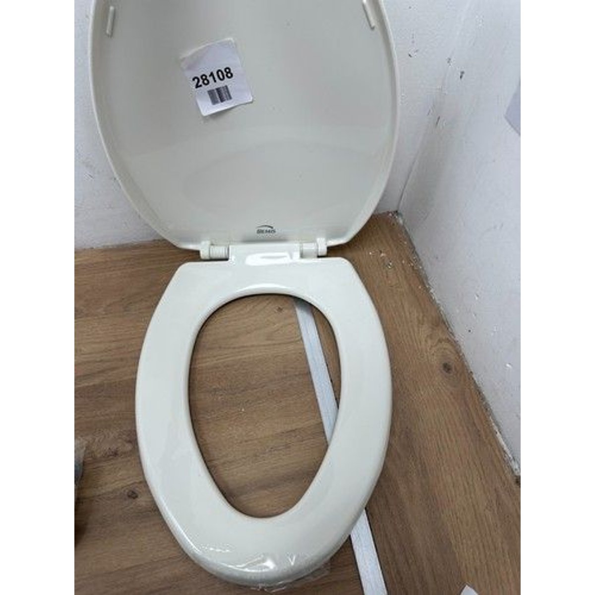 Bemis Elongated Whisper Close Toilet Seat - White