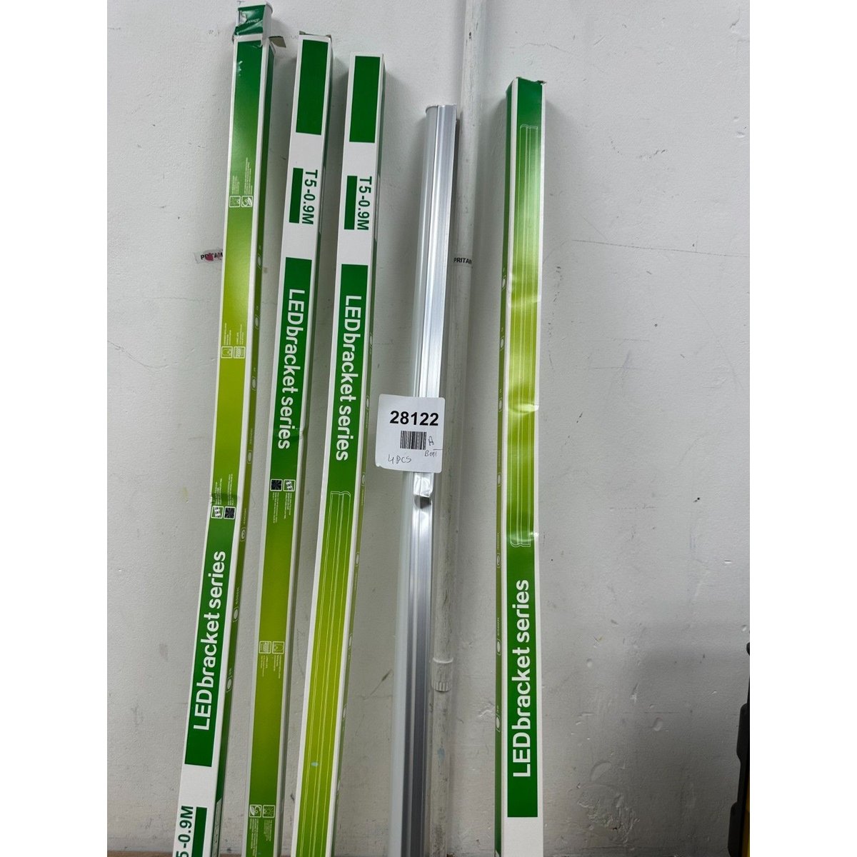 LED under cabinet lighting T5-0.9M bracket series