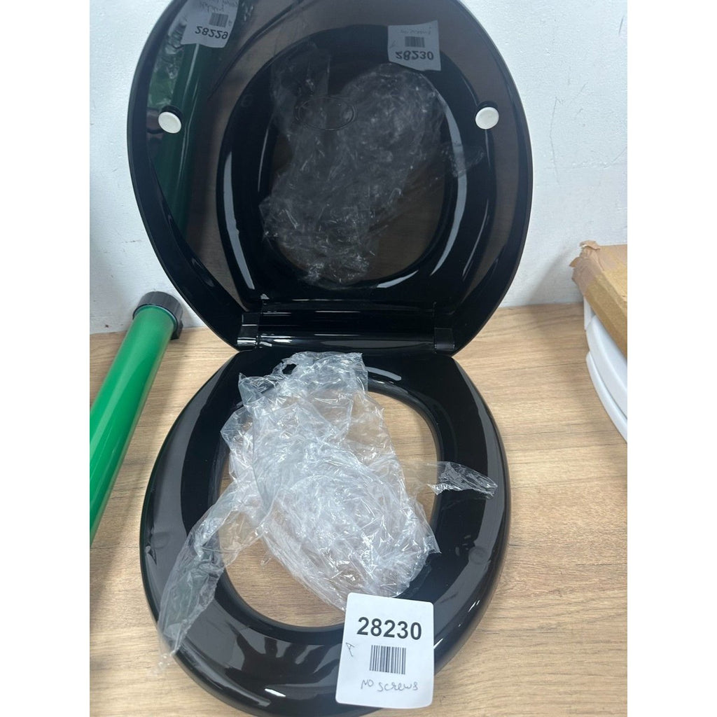 Toilet seat
