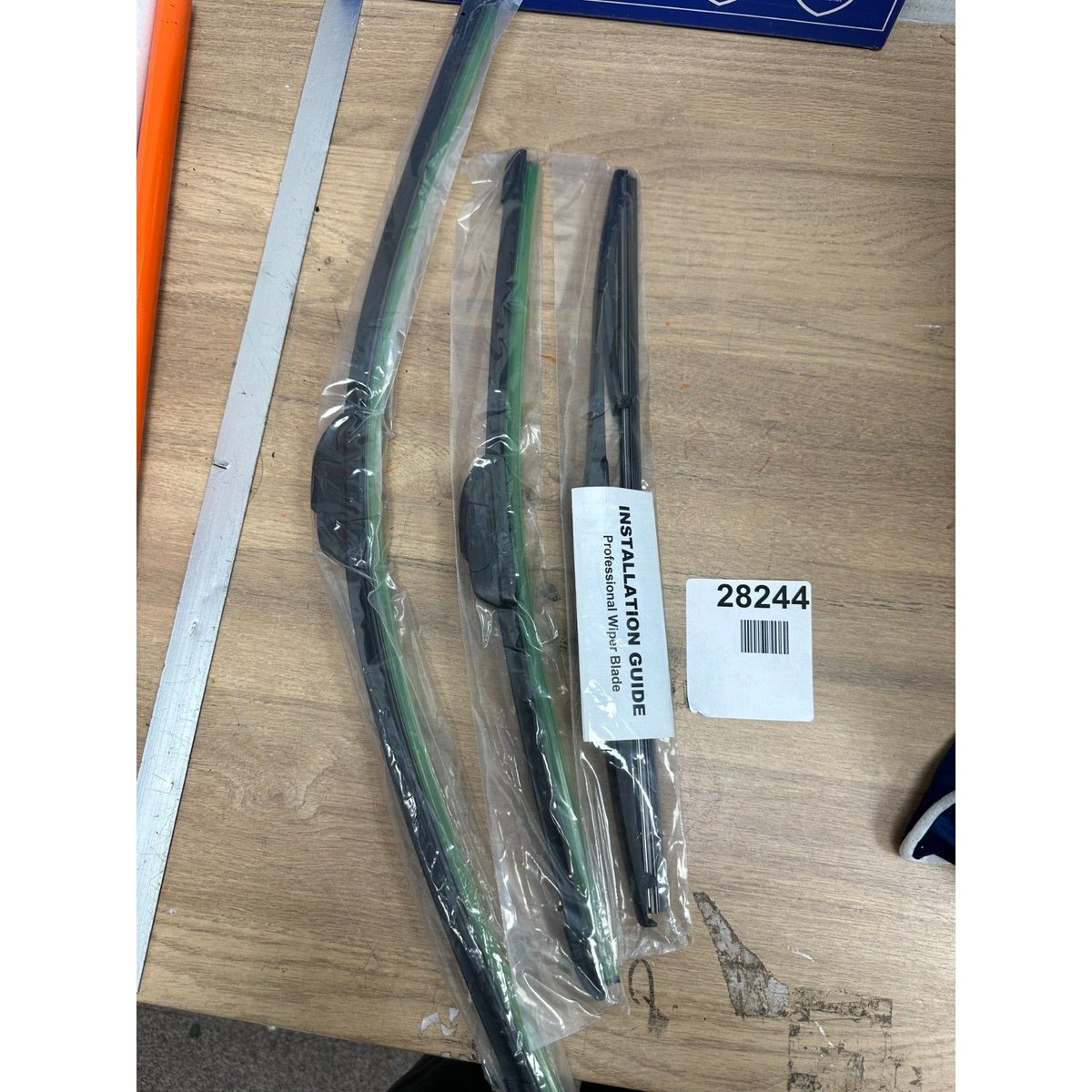 ‎ANRDDO 3 Wipers Replacement ‎Toyota Rav4 2001-2005,Highlander 2001-2007 ‎22"