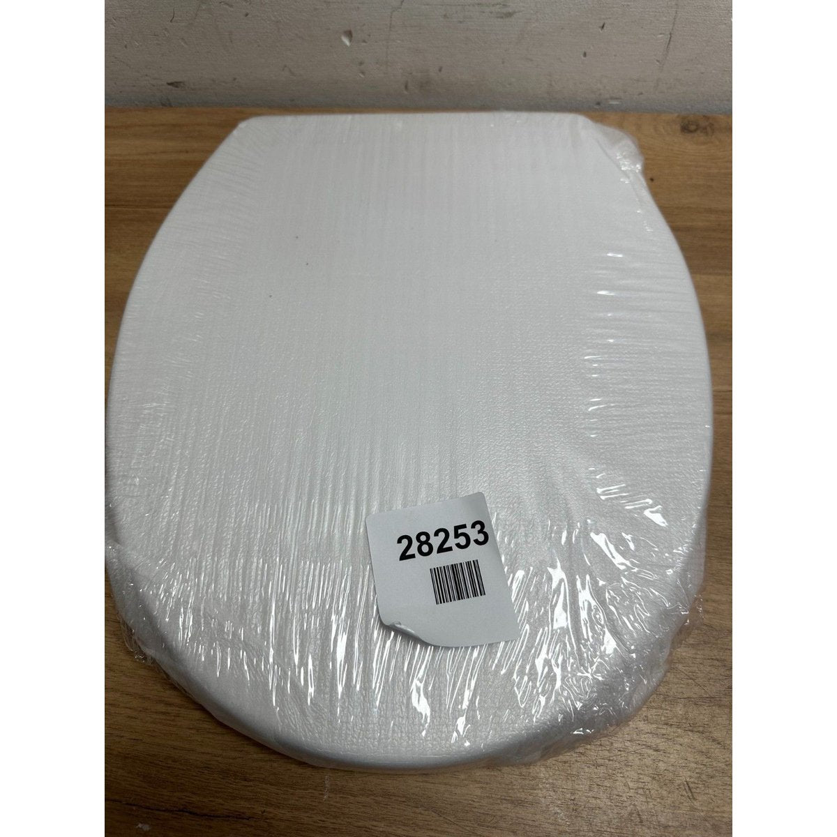 Toilet seat white