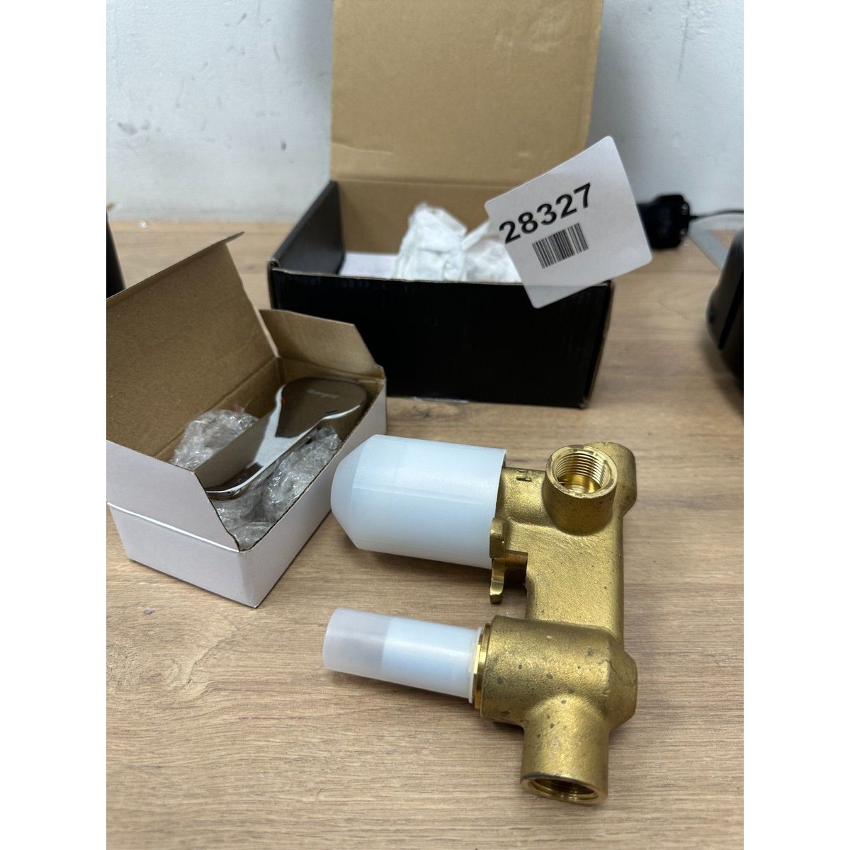 Ibergrif M21702A - Concealed Mixer Tap Chrome Silver
