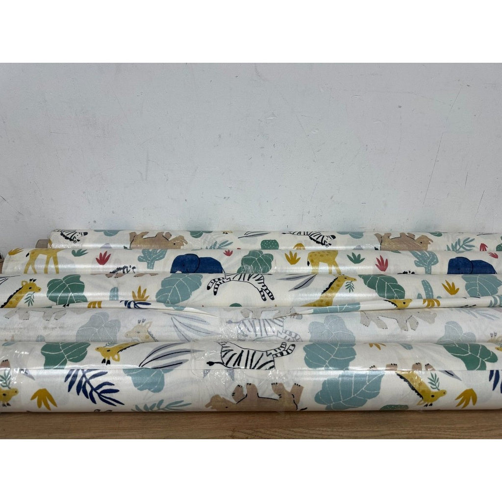 jungle/safari kids room Wallpaper 130cm width 1 whole roll