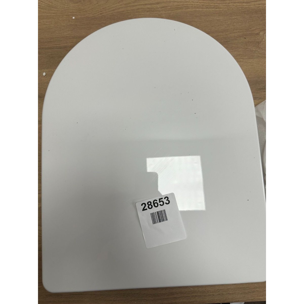 Vivo Soft Close Toilet Seat - Scratched