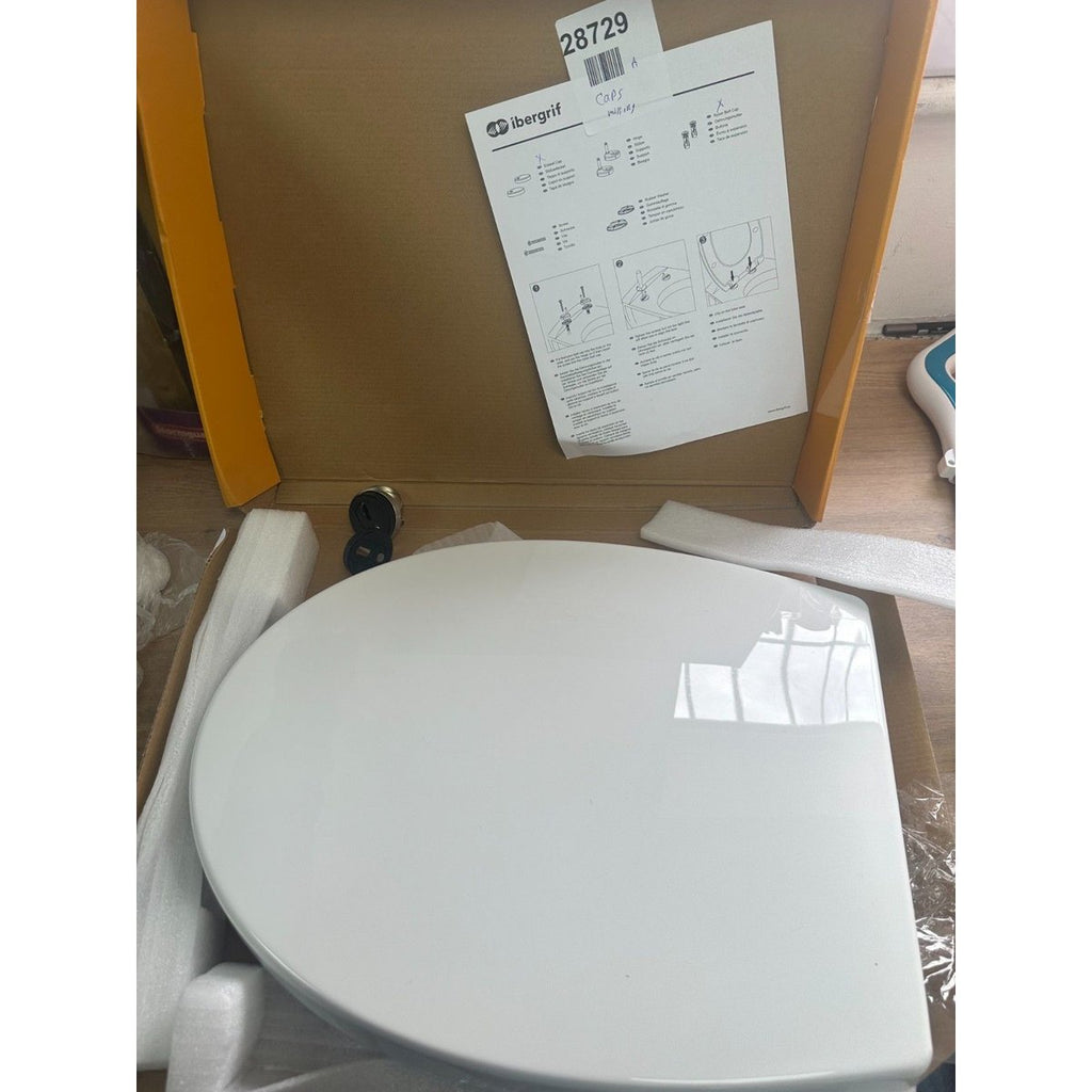 Ibergrif toilet seat oval- Caps missing
