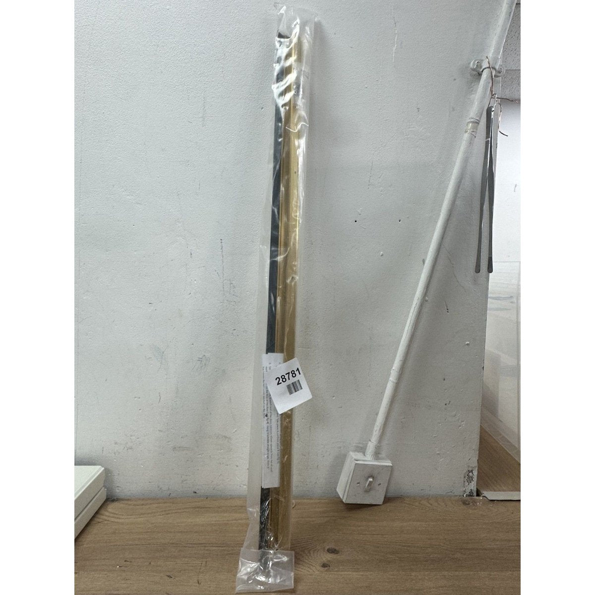STORMGUARD 14SR5340914A 914 mm AT3 Automatic Door - 91.4L x 91.4W x 2.2Th cm