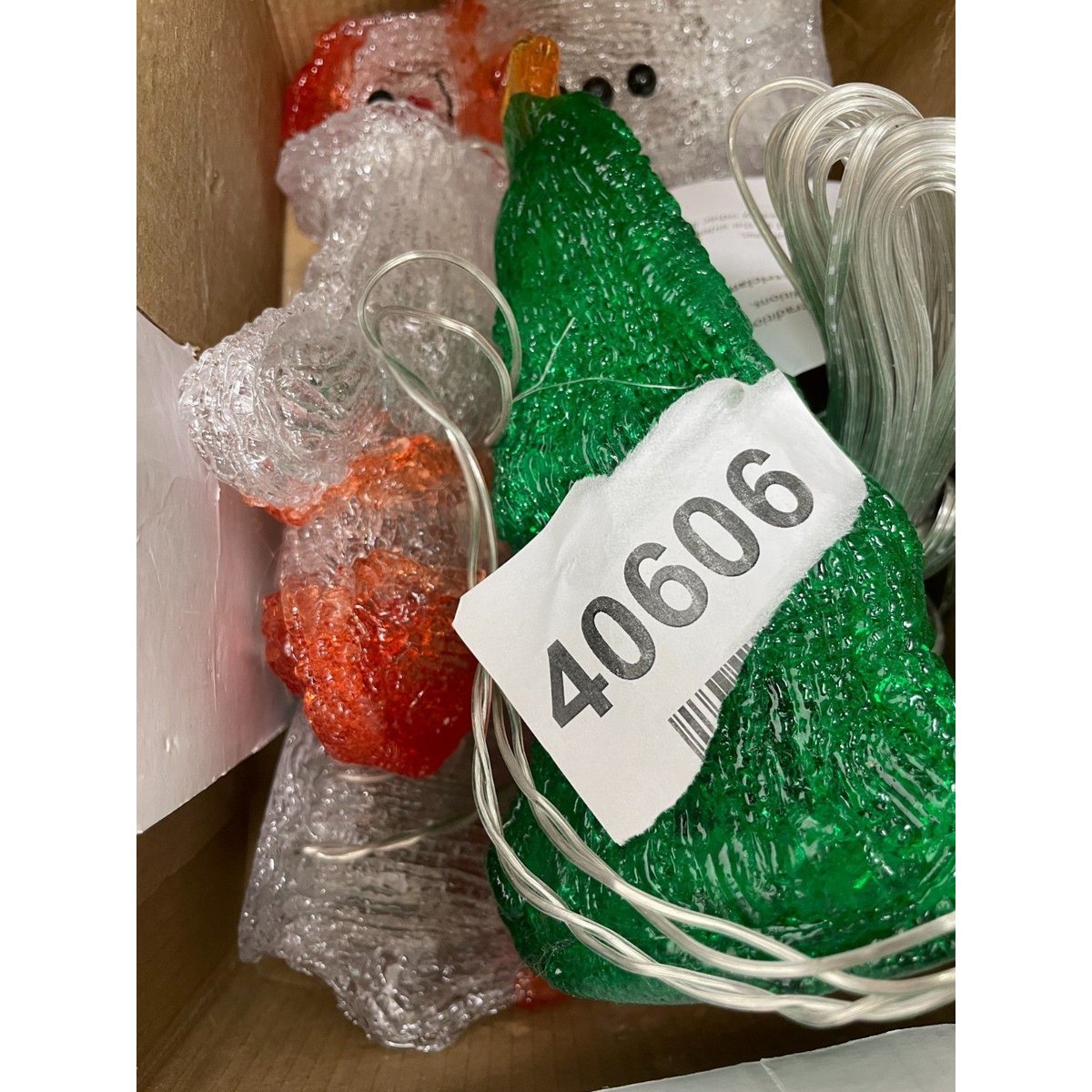 NOMA Festive String Lights: 4 Acrylic Snowmen & 1 Christmas Tree, 8 White LEDs P