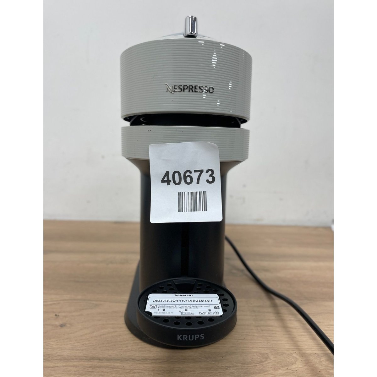 Krups Nespresso XN910B40 Vertuo Next Pod Coffee Machine Maker Light Grey