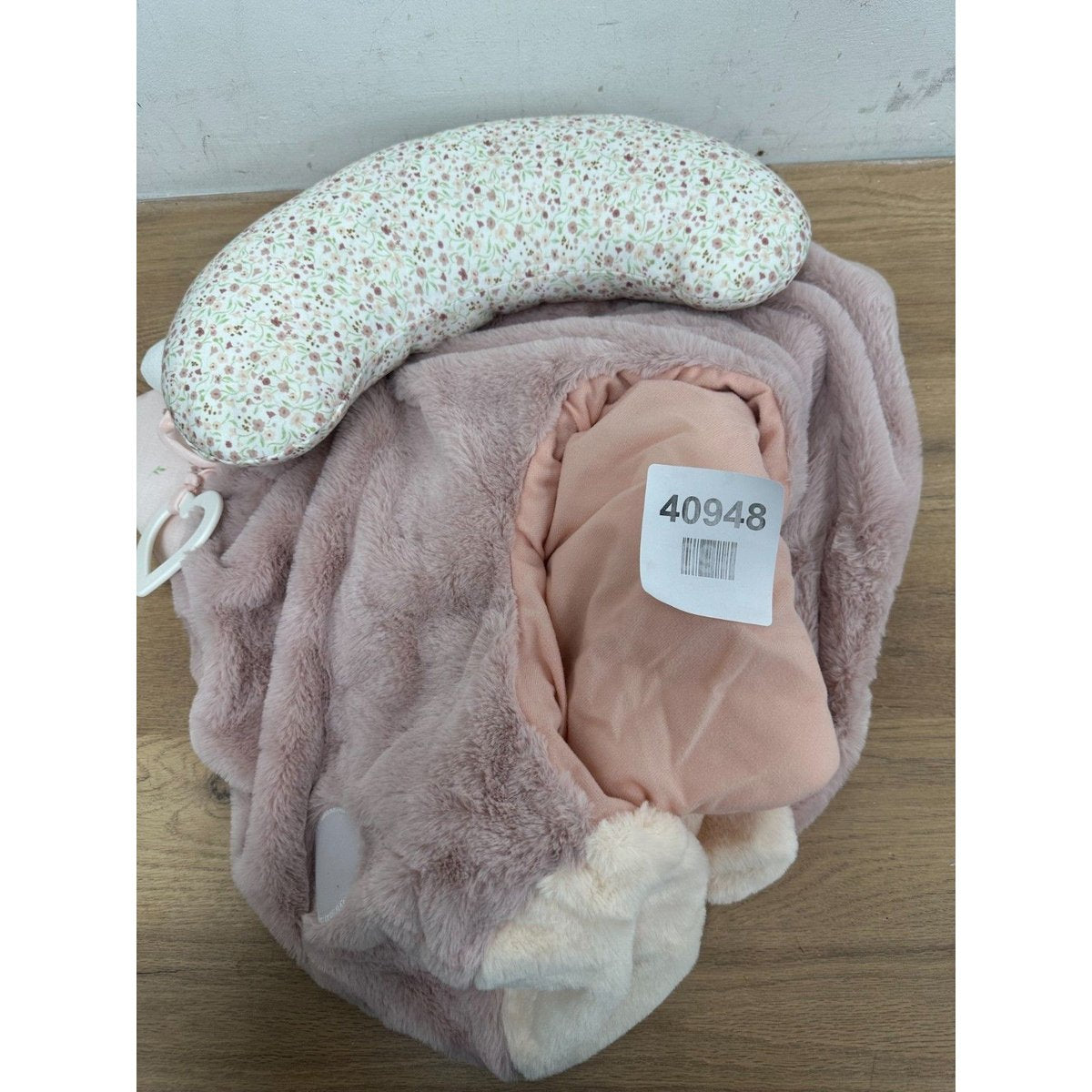 Mamas & Papas Welcome To The World Sit & Play Floor Seat Pink