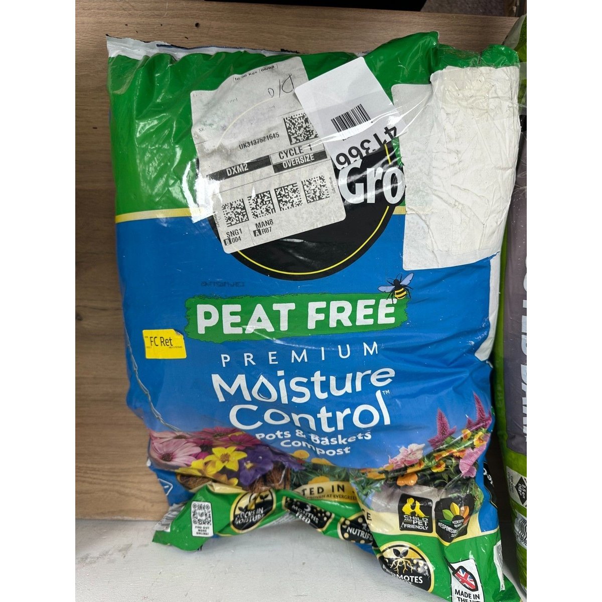 Miracle-Gro Premium Moisture Control Compost - Blue
