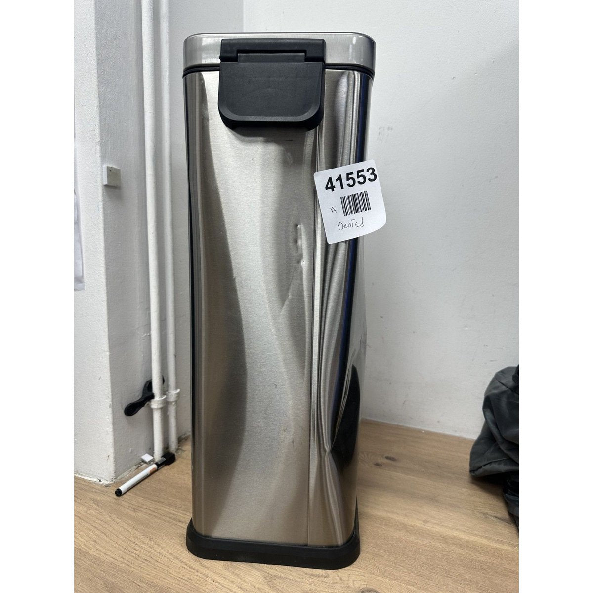 BLACK+Decker bin