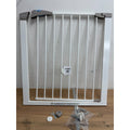 Lindam Sure Shut Axis 76-82cm Pressure Fit Safety Gate - White