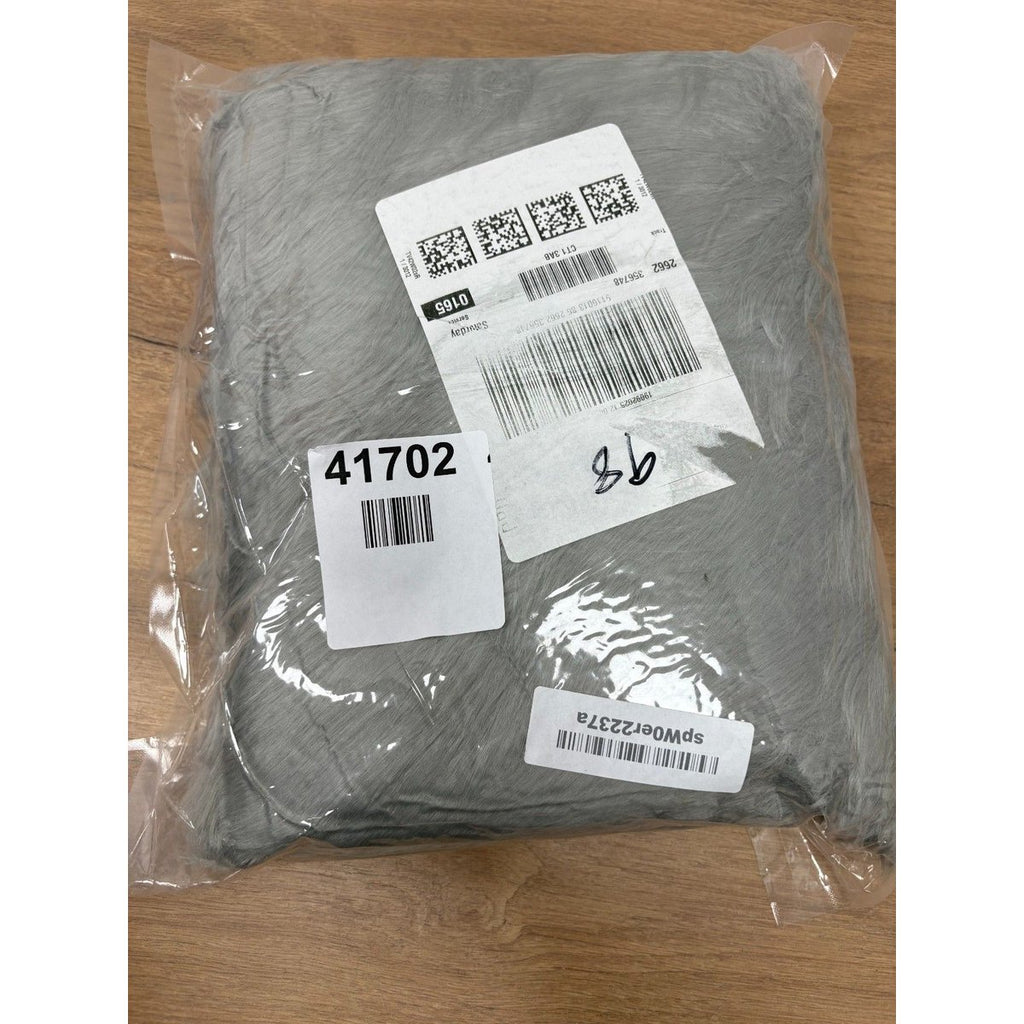Aufell soft room carpet — New (other)