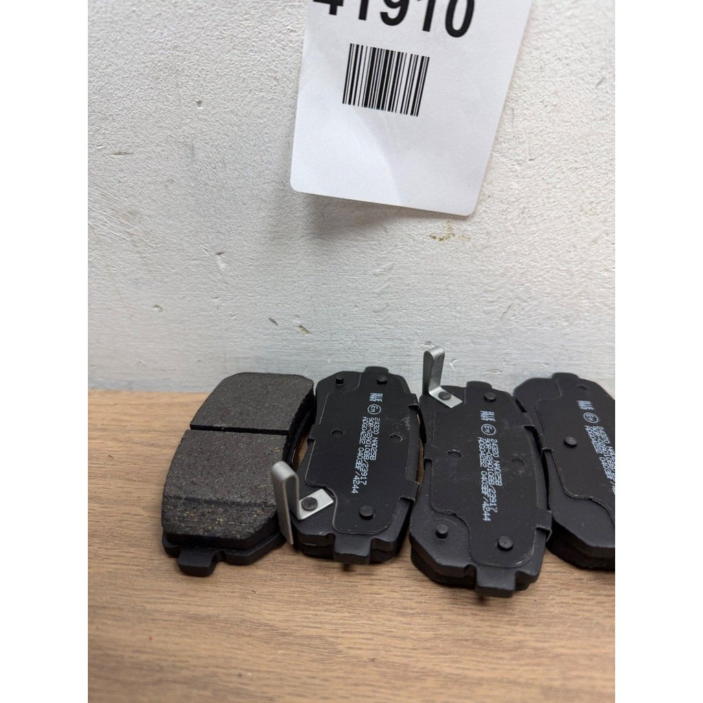 Blue Print ADG04282 Brake Pad Set — New (other)
