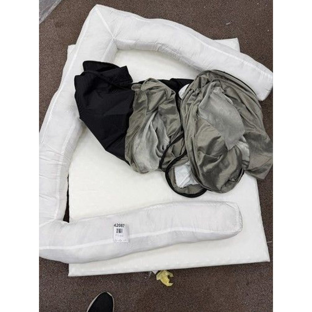 Dog bed 110x90 cm