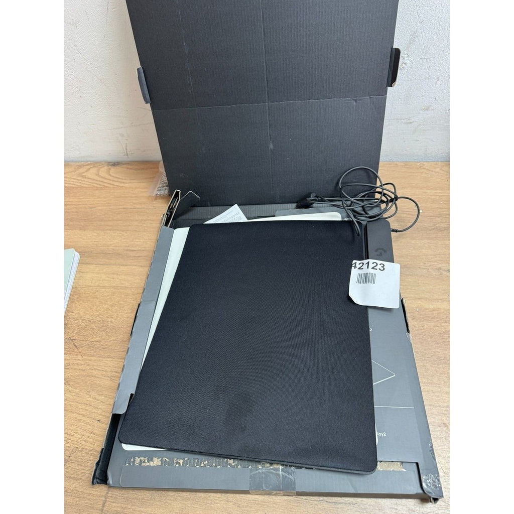 Logitech G Powerplay Wireless Charging Gaming Mouse Pad — New (other)