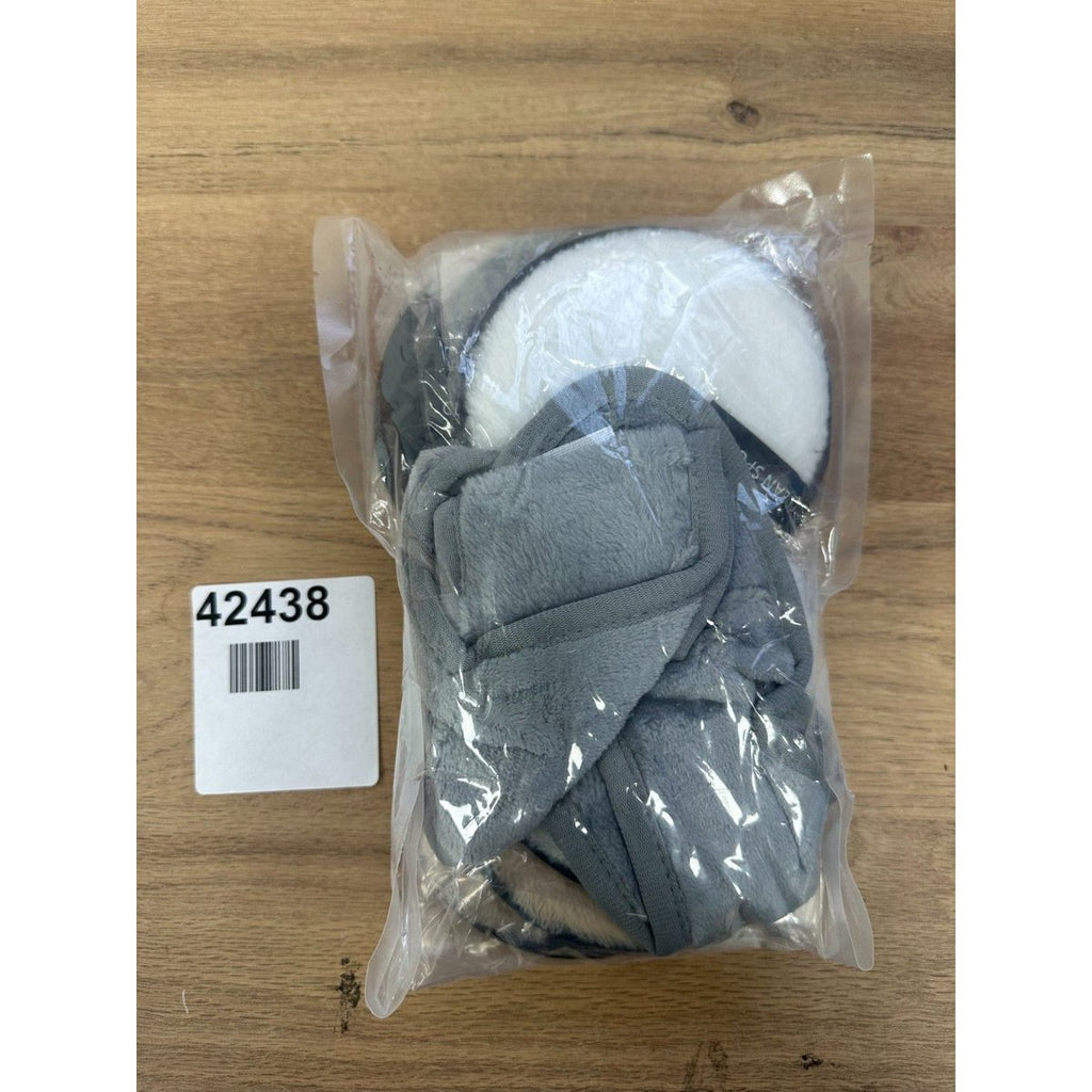 Reusable makeup remover pads