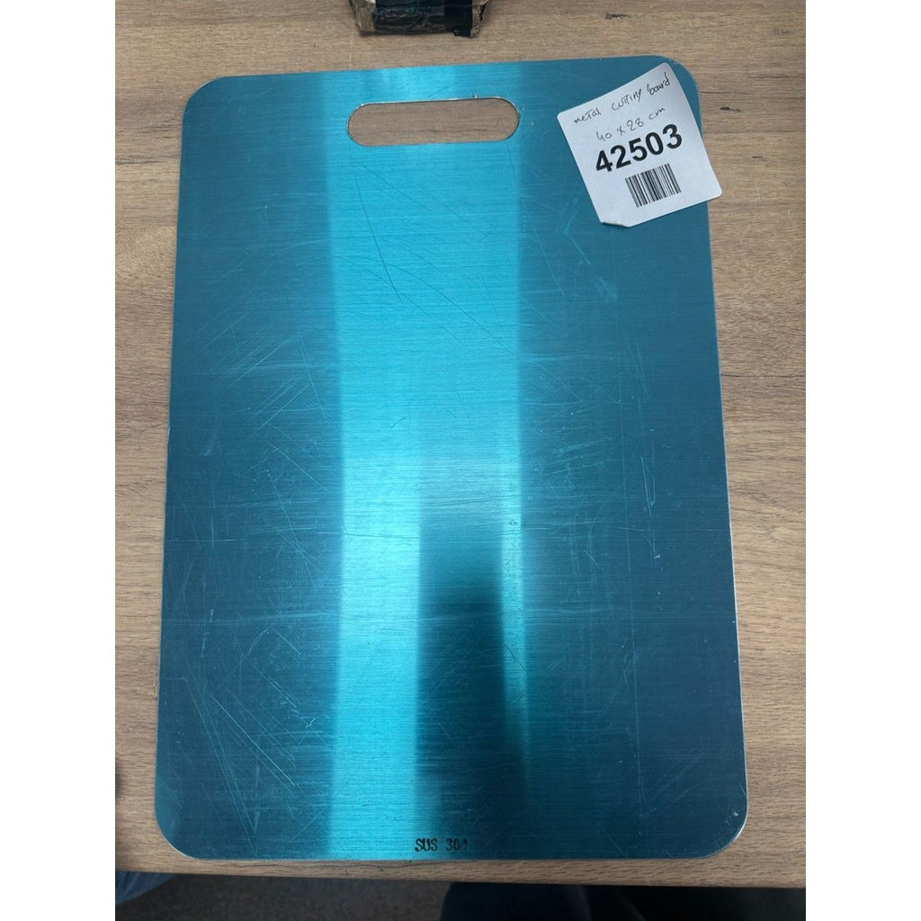 Metal cutting board 40 x 28 cm