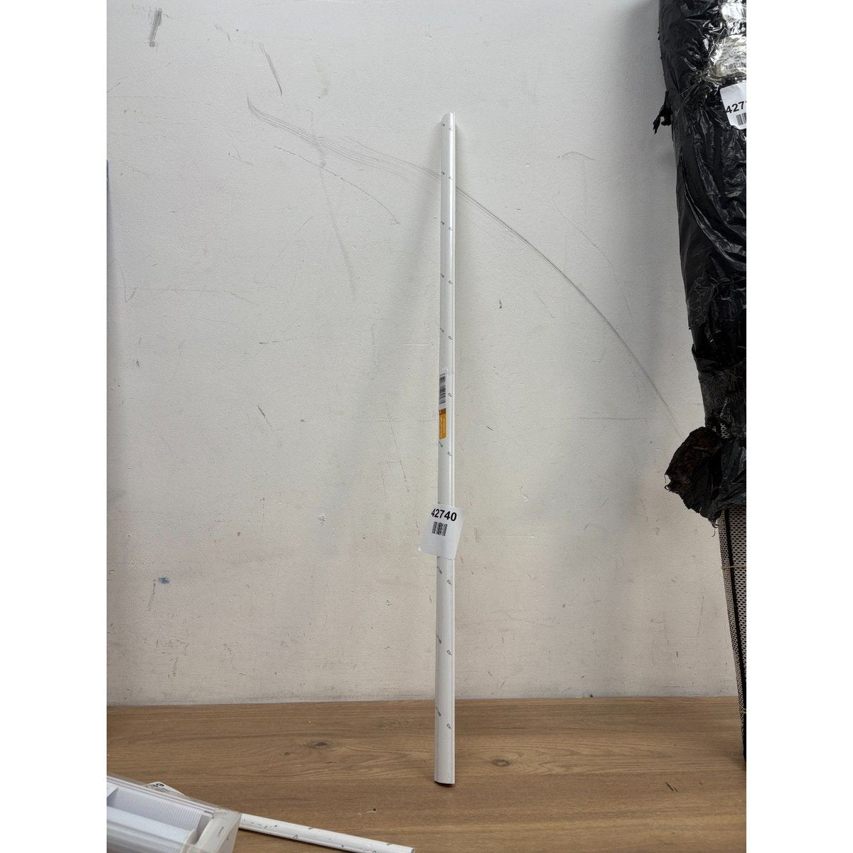 D-Line Quarter Round Cable Trunking, Quadrant Cable Cover, Paintable, Self-Adhes