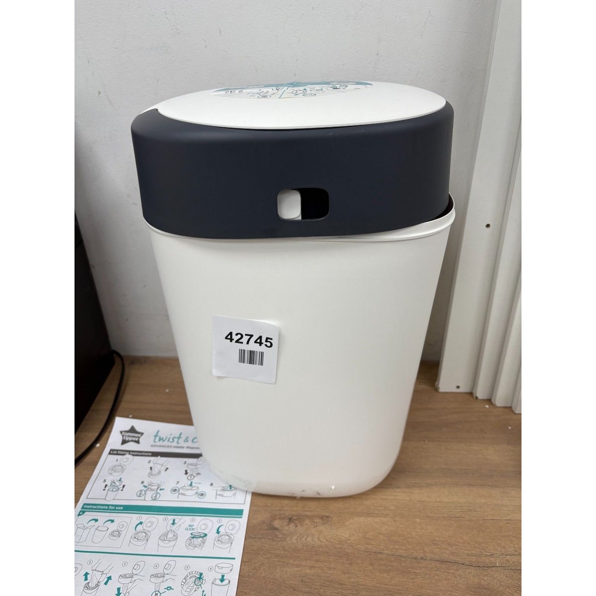 Tommee Tippee Twist and Click Advanced Nappy Disposal Bin