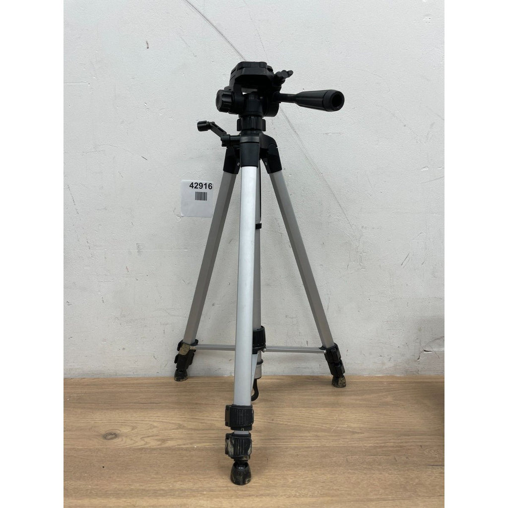 AmazonBasics Lightweight Tripod