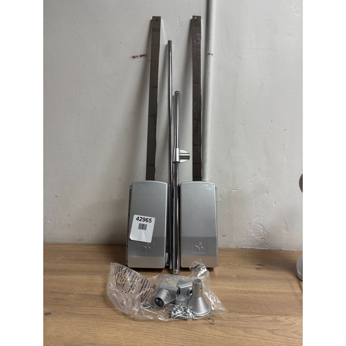 Stainless Steel Wardrobe Rail Tube - Single Buffer Lift/Pull Down Adjustable