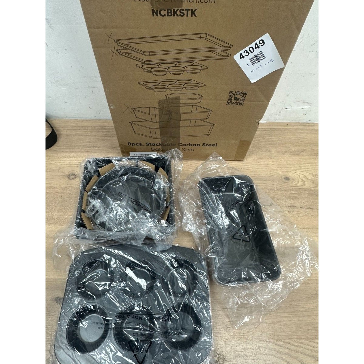 NutriChef Non-Stick Bakeware Set- Missing 3 pieces