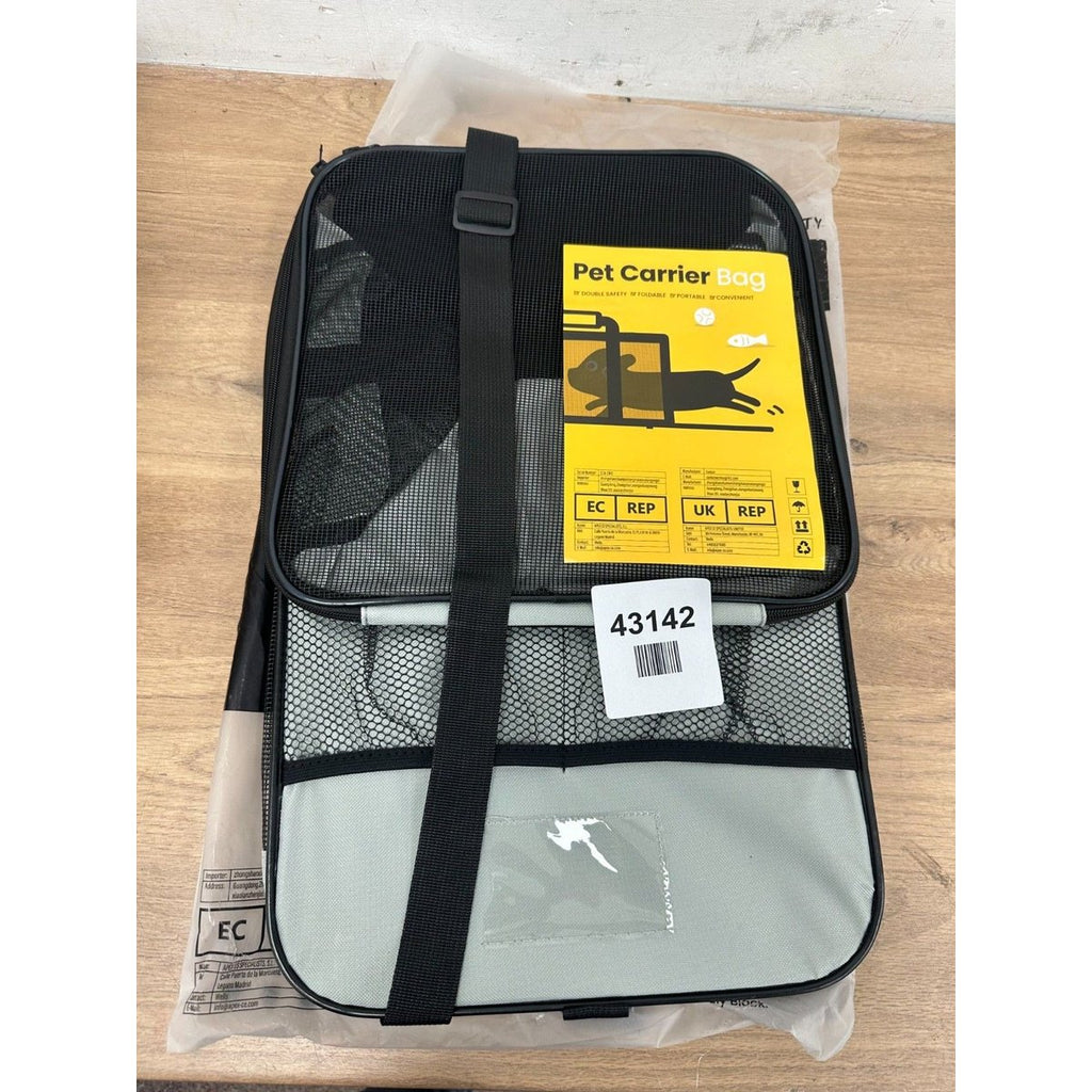 Pet carrier bag