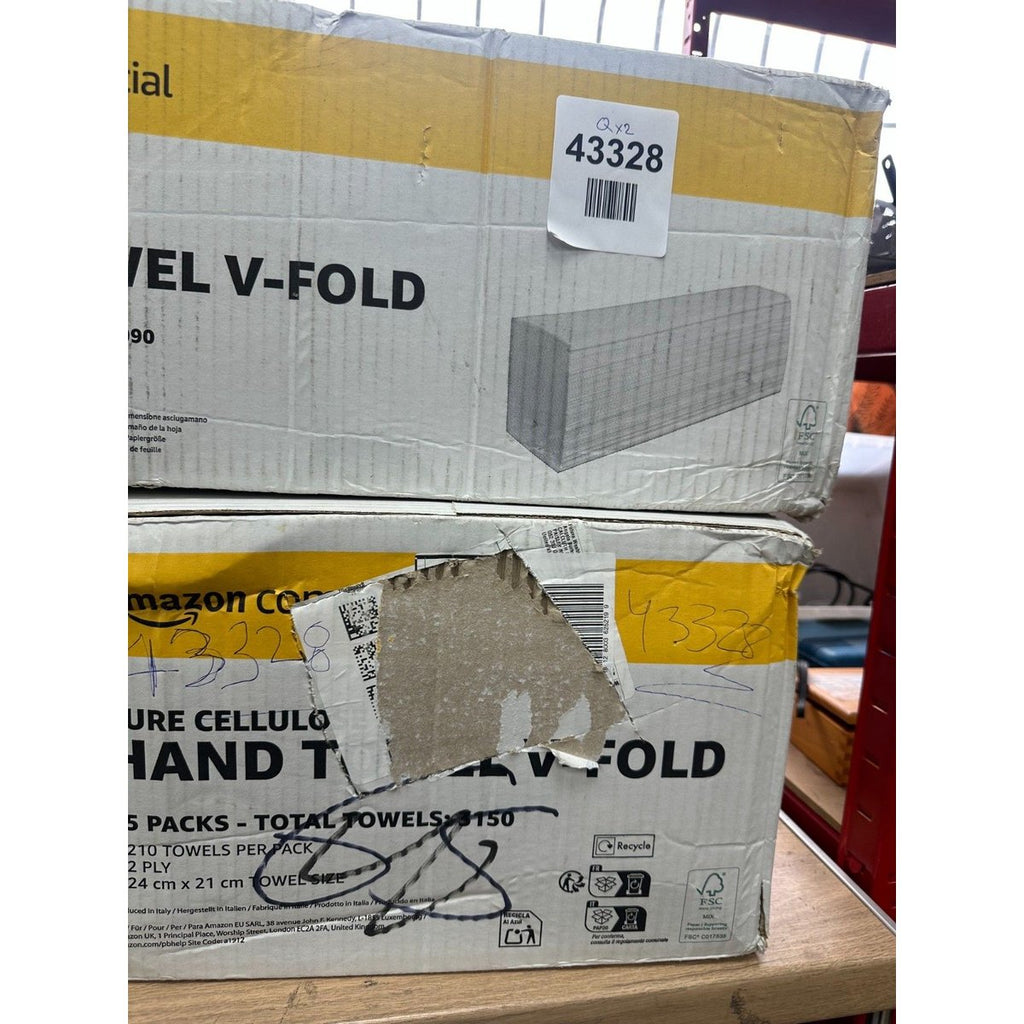AmazonCommercial Singlefold (V-Fold / ZZ-Fold) Paper Hand Towels, 2-ply Cellulos