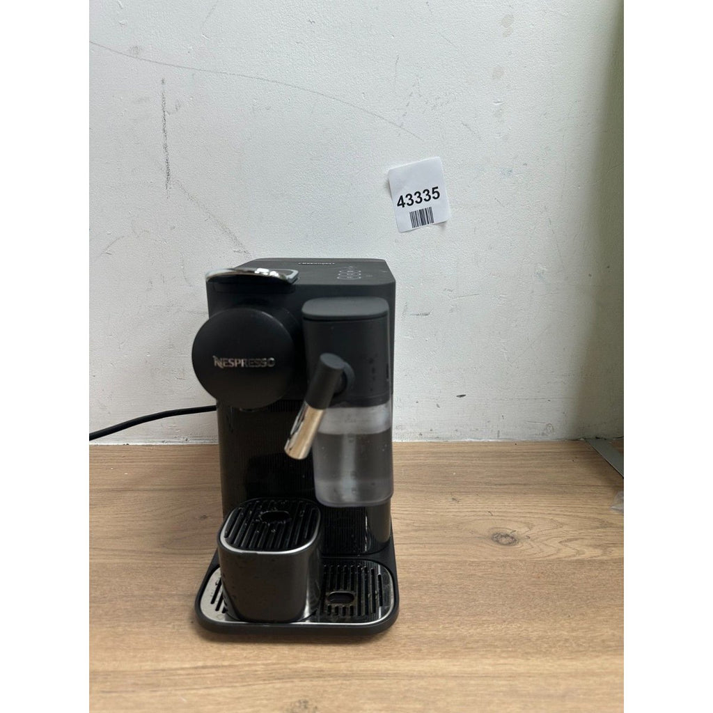 De'Longhi Lattissima Nespresso Capsule Coffee Machine