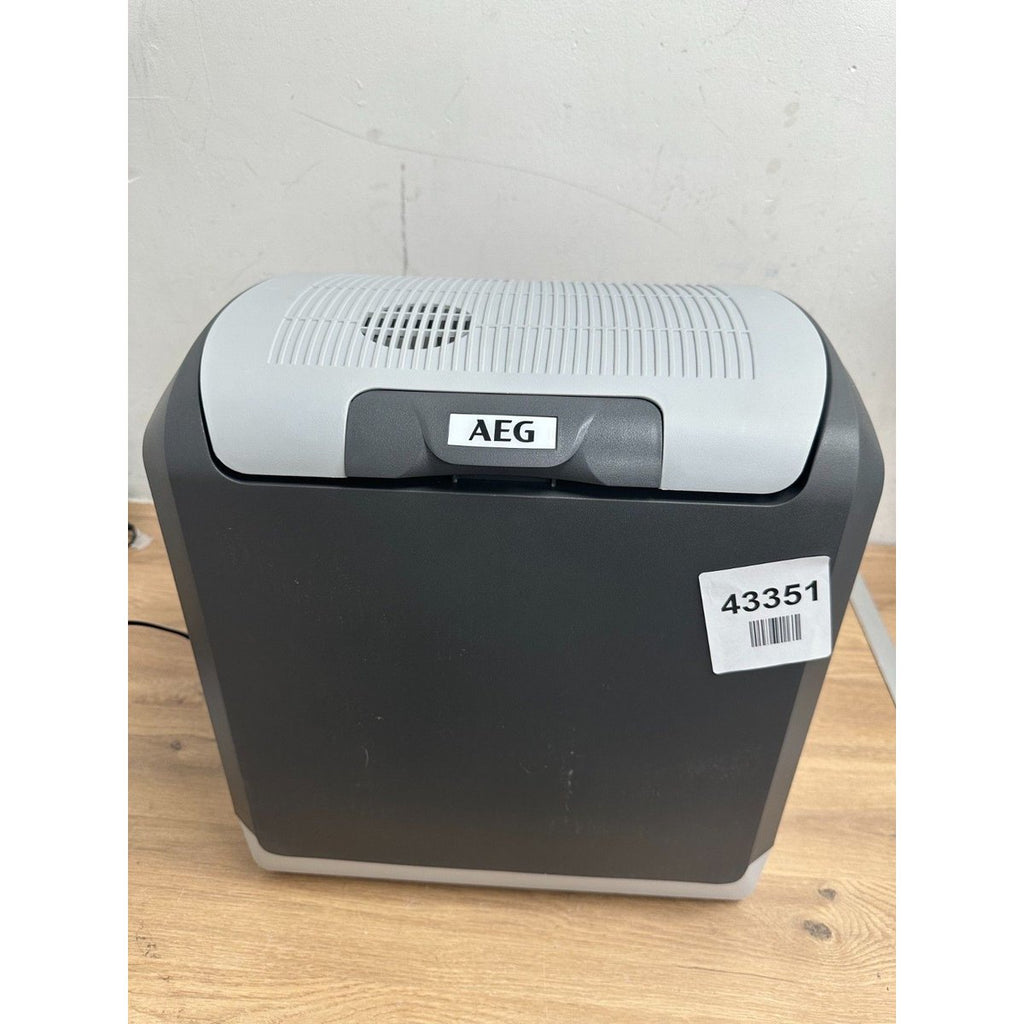 AEG Automotive Thermoelectric Cooler Box