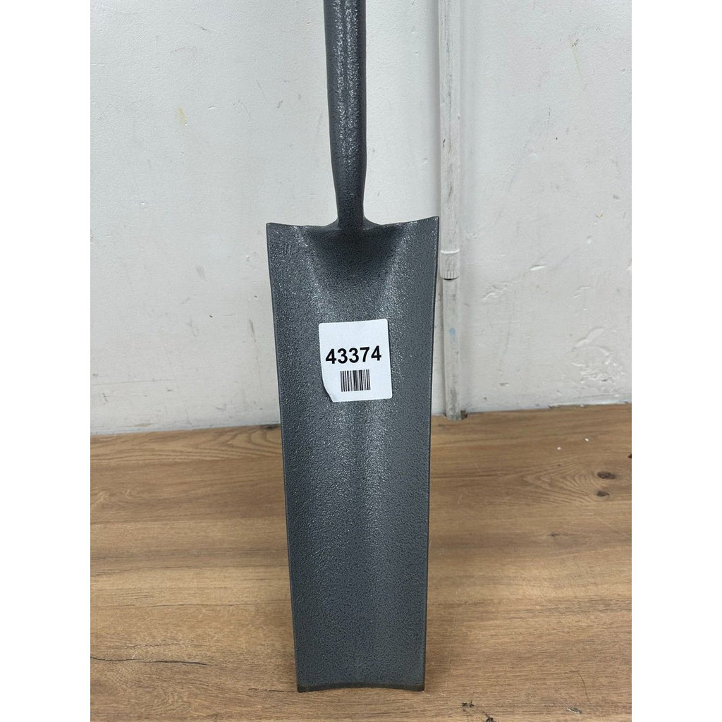 Spear & Jackson Never Bend Newcastle Spade- Grey