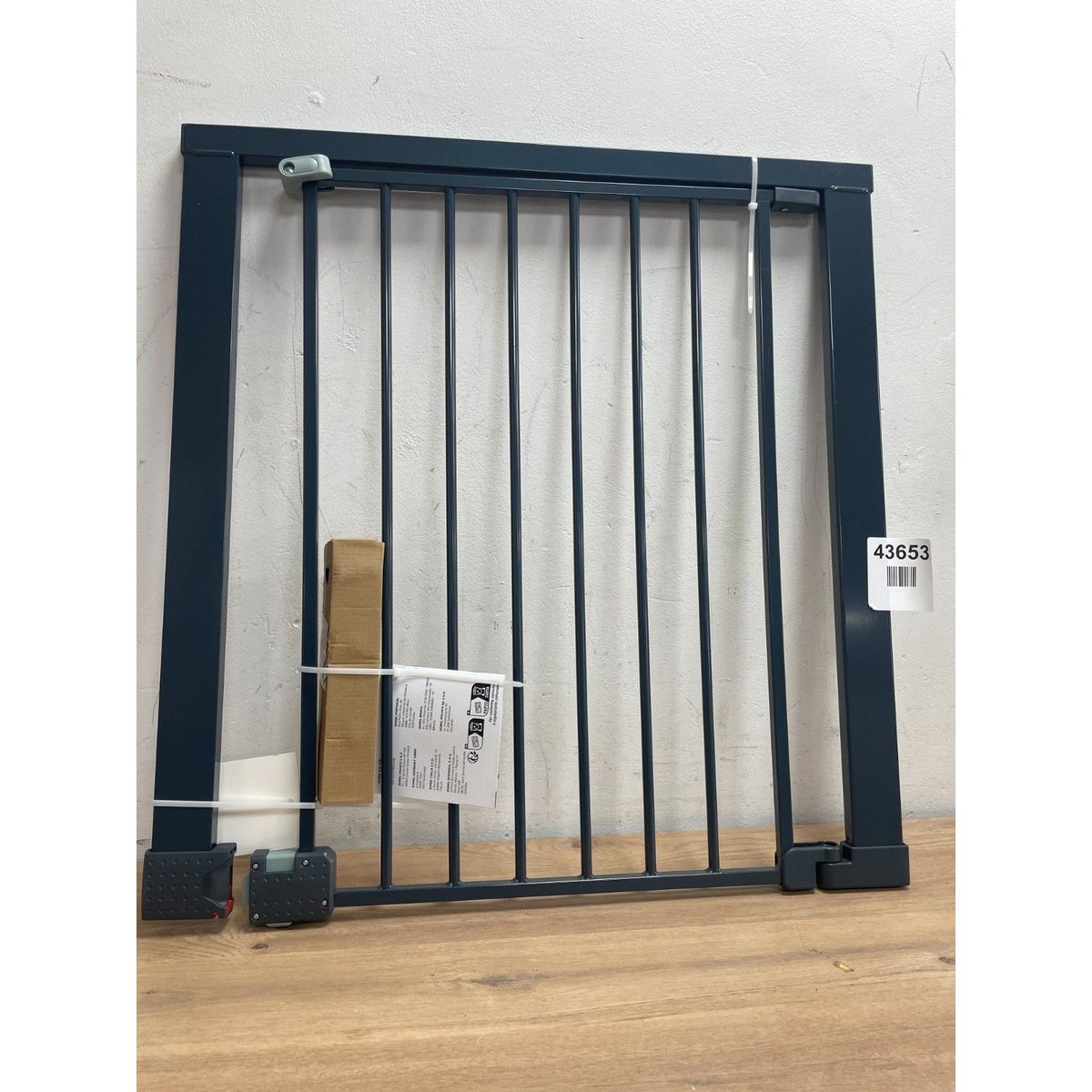 Safety 1st Secure Tech Gate Metal Simply Close Baby White 73-80 cm
