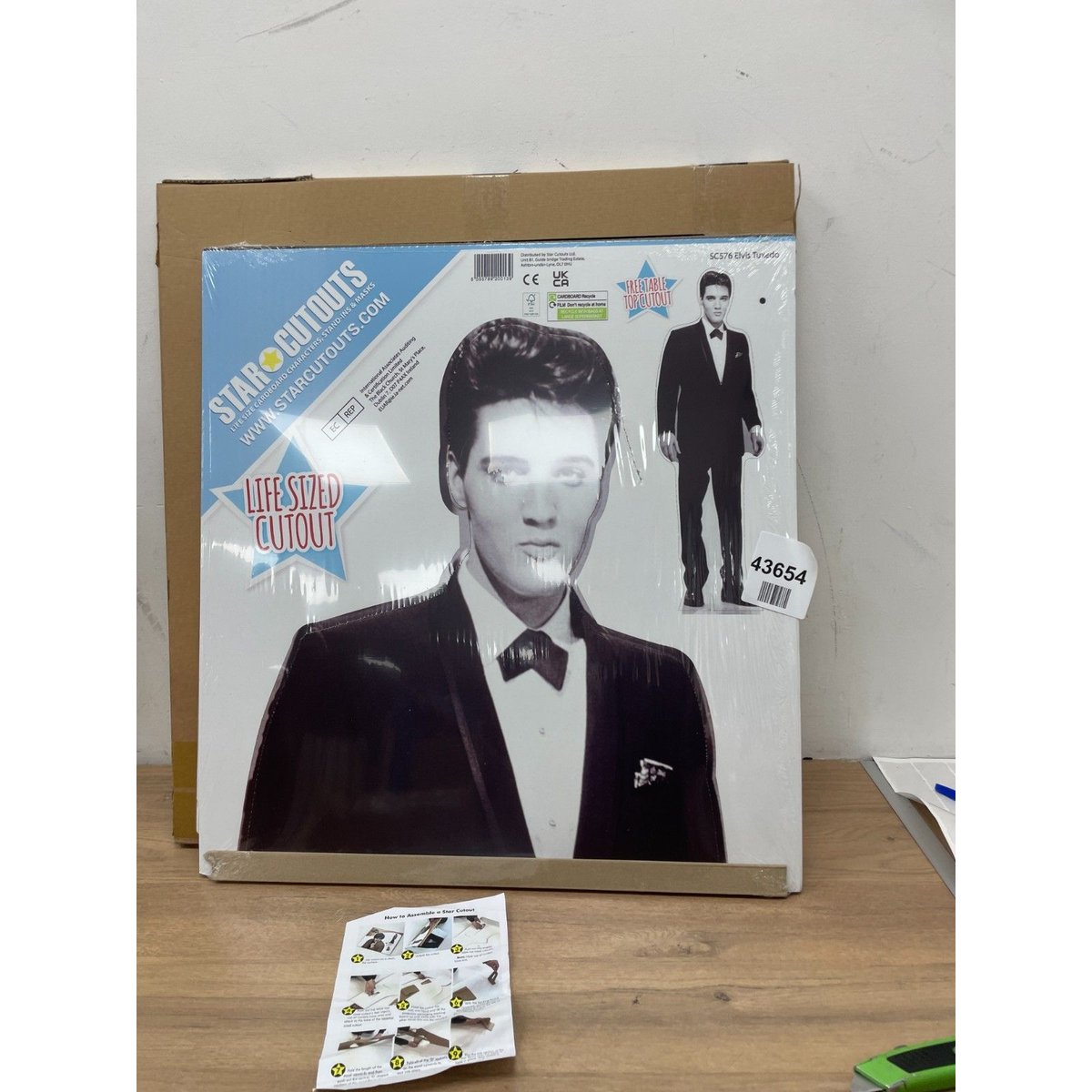 Star Cutouts Elvis Presley Tuxedo Cardboard Cutout115/8432