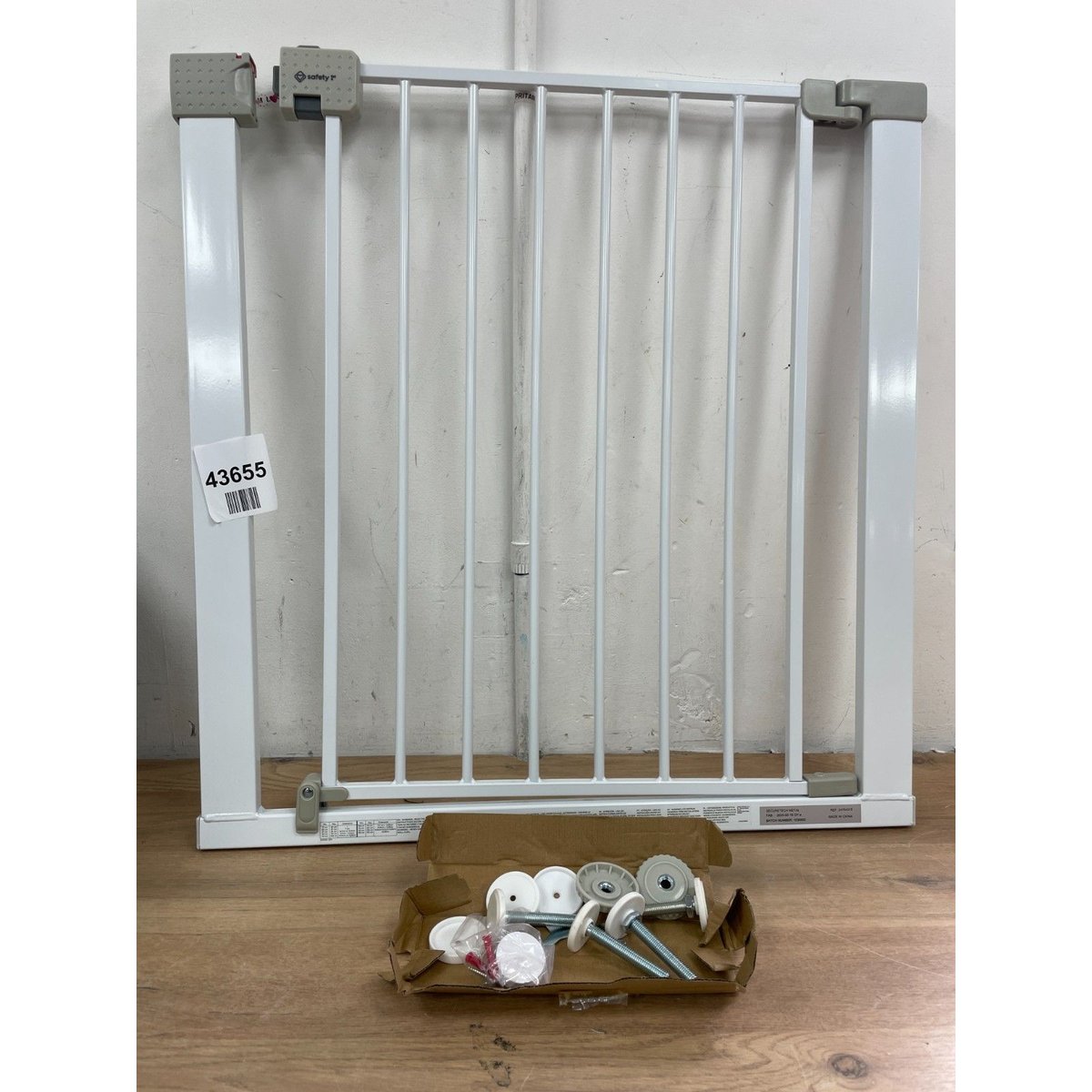 Safety 1St Securetech Metal Gate, Pressure Fit Safety Gate