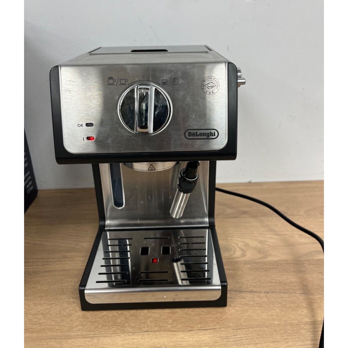 De'Longhi Ecp35.31 Coffee Maker Espresso 1100w 1 1l Ground and Pods 2 Cups