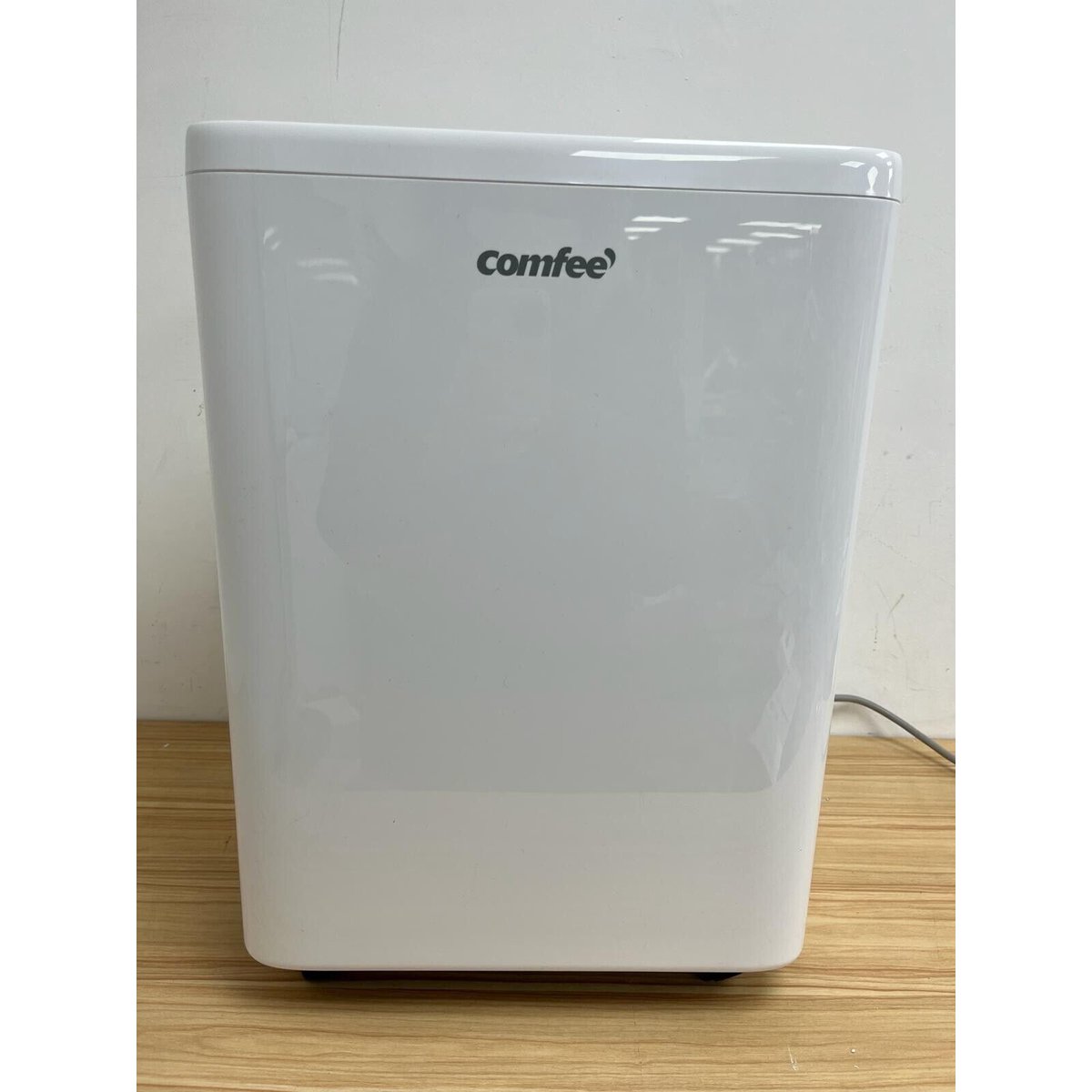 COMFEE' Dehumidifier 12L,Dehumidifier and HEPA Air (Read Description)