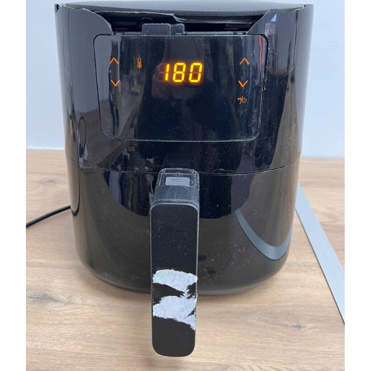 Philips HD9252/91 Essential Airfryer Healthier Oil Free Fryer 4.1L