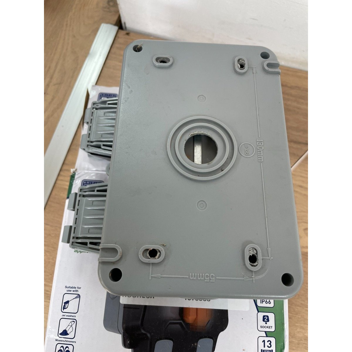 Masterplug 13A Weatherproof Outdoor Socket