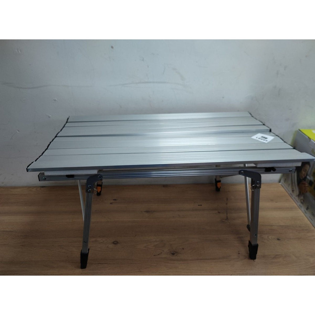 Nestling Picnic Dining Folding Table Outdoor