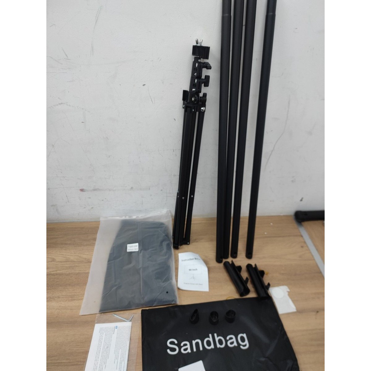 portable projector screen with stand