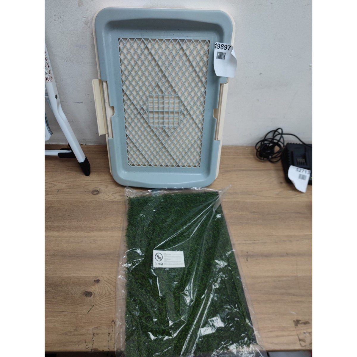 Pawhut Green Pet Friendly Large Indoor Dog Toilet Mat Eco Puppy Training Pad