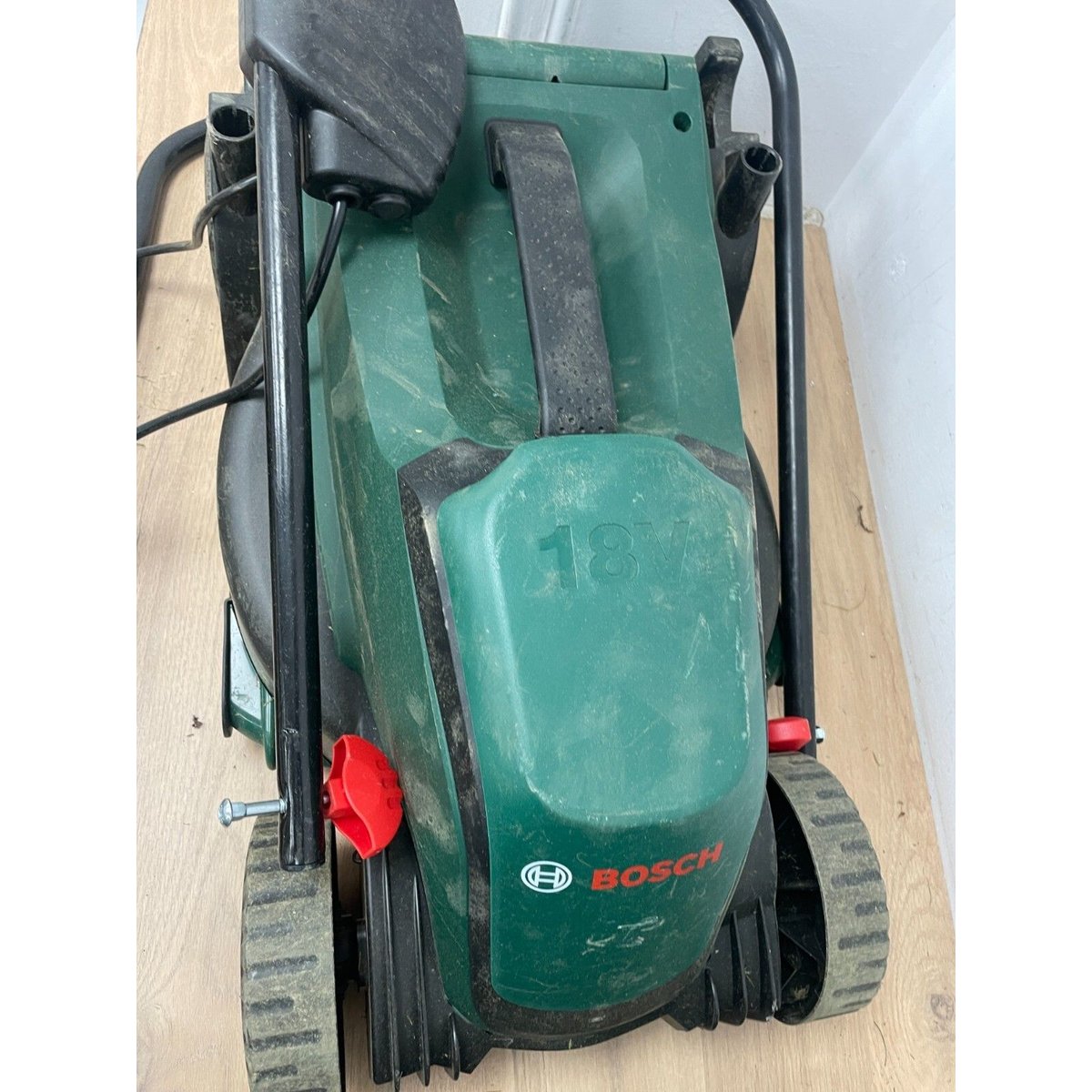 Bosch EasyMower 18V-32-150 18v Cordless Lawn Mower