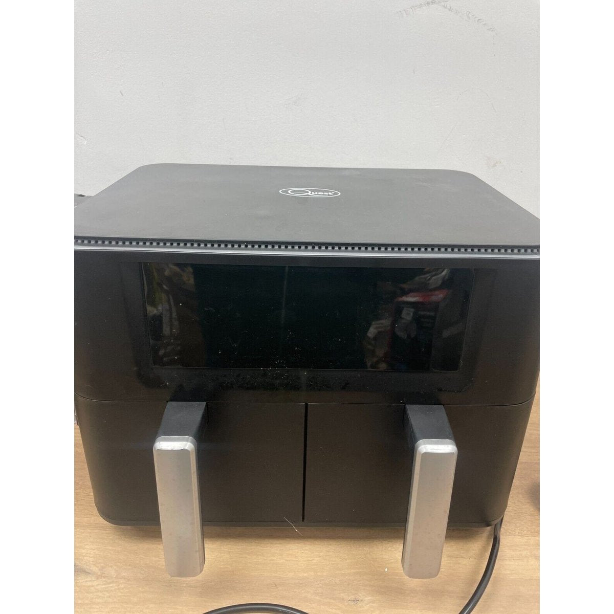 Quest 9 Litre Dual Basket Air Fryer / LED Touch Controls